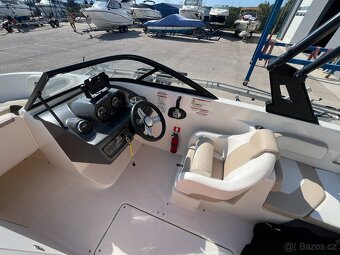 BAYLINER VR-6 Open + MERCRUISER 4.5l V6 MPI 250ps - 10
