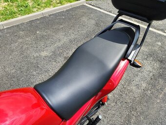 Honda CB 125F - 10