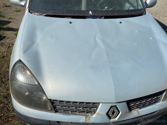 Renault Clio 2 - 1.6 16V - 10