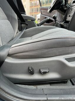 Peugeot 407 2.0 HDI Kombi - 10