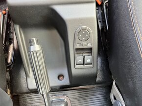 Lada Niva 1.7, 61kW, Urban, 4x4 - 10