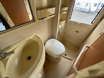 Laika Ecovip Fiat 2.8l, markýza, klimatizace, solár - 10
