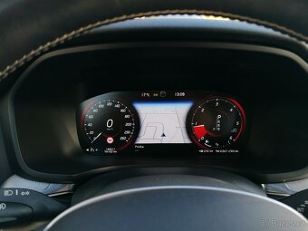 Volvo V60 2.0 D3 R-DESIGN A/T LED - 10