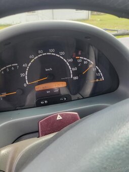 Mercedes sprinter.... R.v.2003. 6 míst - 10