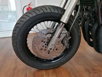 Yamaha XJ 600 CAFÉ RACER - STAVBA - 10