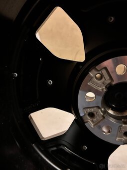 Originál ALU Disky BMW 21 s pneu 255/50 R21 - platí do sma - 10