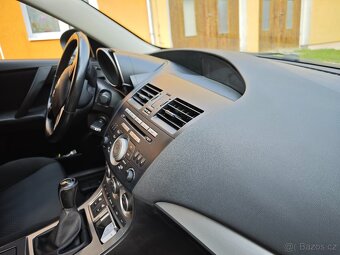 Prodám Mazda 3,2011, benzín, slušná výbava, BOSE, nová STK - 10