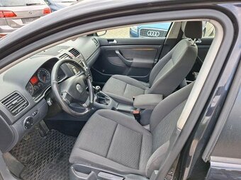 VW GOLF 5,, 1,6i BENZIN 75 KW= KLASIKA ZA 59000 KČ - 10