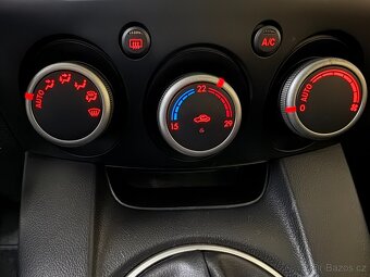 Mazda 2 1.3 62 kW 2.majitel - 10