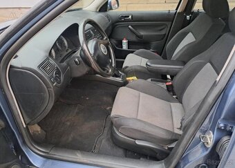 Volkswagen Golf 1,9 TDI nafta manuál 66 kw - 10