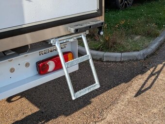 Renault Master, skříň 8EP d.4,2 š.2,15 v.2,2 - 10