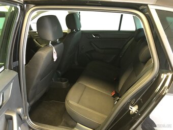 ŠKODA RAPID 1.2 TSI - 10