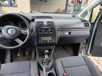 Vw touran 1.9 tdi 77kw - 10