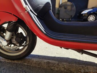 Vespa LX 50 - 10