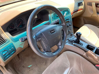 Volvo V 70 rv.2002 bez STK - 10