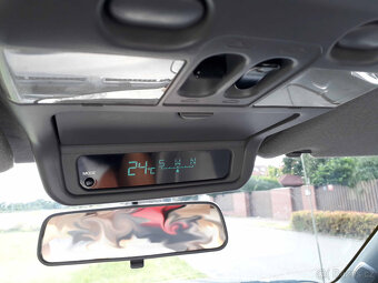 Nissan Pathfinder R50 V6 3,3 benzín 4x4 - 10