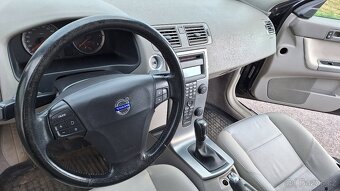 Volvo V50 2.0D - 10
