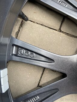 Alu kola EXTREME Škoda 5X112 R20 - 10