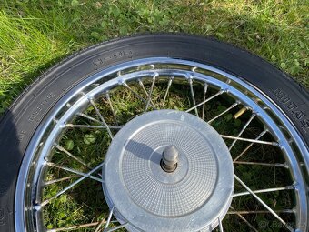 ORIGINÁL NEPOUŽITÉ PŘEDNÍ KOLO 16 NA MOTOCYKL JAWA ČZ - 10