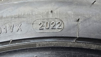Letní pneu 235/40/19 Kleber - 10