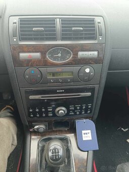 Mondeo mk3 2.0 tdci 96kw 2005 6ti kvalt - 10