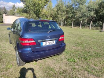 Marcedes-Benz B170 - 10