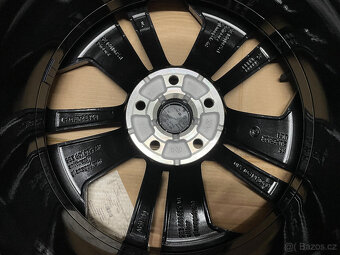 ŠKODA OCTAVIA IV NOVÁ ZIMNÍ COMET 225/45/18 95V DOT2024 - 10