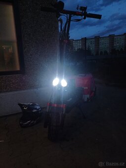 iscooter ix5s elektrický skútr 1000w 48v 15ah - 10