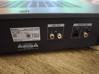 Satelitni tuner Sony DAR 1000 ES Champagne,čti popis - 10