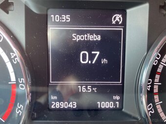 Škoda Octavia combi RS 2.0 TDI, 135kW - 10