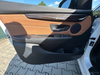 BMW 220d Grand Tourer , X-Drive, Luxury , Bílá Perleť - 10