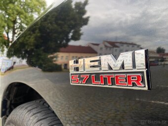 DODGE RAM 5,7 HEMI LPG LARAMIE,2011,ČERNÁ,TZ,DPH - 10