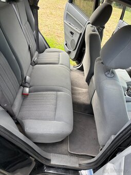 JEEP GRAND CHEROKEE 4x4 3.7 L V6 LAREDO dovoz USA - 10