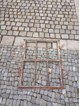 2 ks industriální, kovová okna - 10