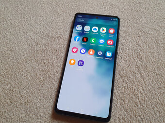 Samsung Galaxy S20 FE 5G G781G 256GB - 10