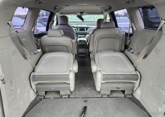 Kia Carnival 9 míst-PREMIUM-AUTOMAT - 10