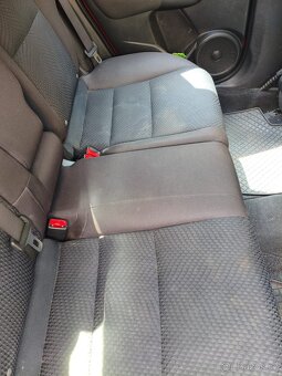 Honda Civic VIII (8g) Hatchback, 1,4 73kw - 10