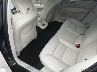 Volvo V90 kombi,4x4,2.0 D4,Momentum Pro,ČR,DPH - 10