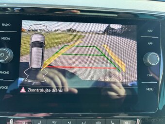 VW Passat B8 Variant Business 2.0 TDI 110kW Manuál / Matrix - 10