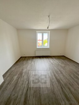 Prodej bytu 3+kk, 105 m2 - Kralupy nad Vltavou - Lobeček - 10