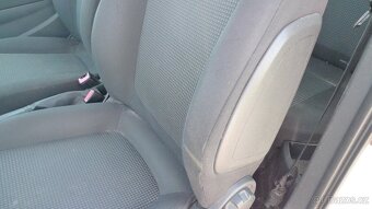 OPEL CORSA D 1.2i 16V 1.MAJITEL NĚMECKÉ DOKLADY - 10