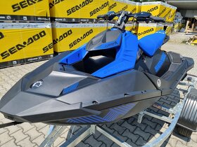 Sea - Doo SPARK TRIXX 900 HO ACE 3-up iBR 90hp modrá - 10