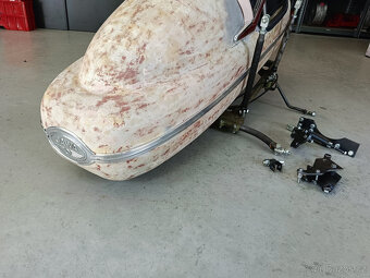 Velorex 560 – po renovaci, upravený pro JAWA 300 CL - 10