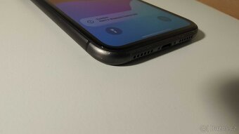 Apple iPhone 11 128GB, Black - 10