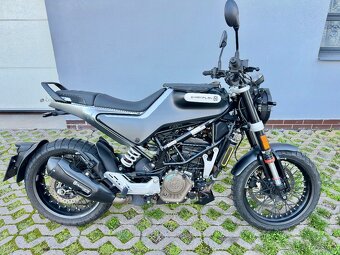 Husqvarna Svartpilen 125 - 10