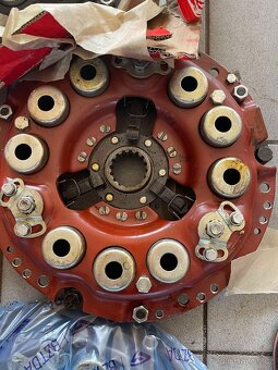 Turbína na Belarus 920 motor MMZ D243,čerpadlo naftové. - 10