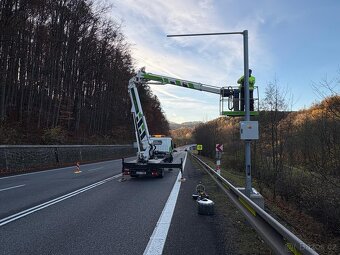 Pronájem plošiny - 10