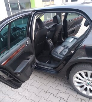 Superb 3.6 FSI po rozvodech, bez rzi. - 10