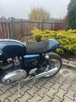 Triumph Thruxton 1200 - 10