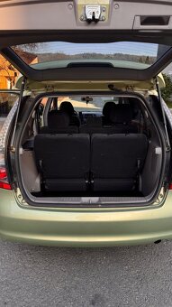 Mitsubishi Grandis 2.4 MIVEC benzin (2004) - 10